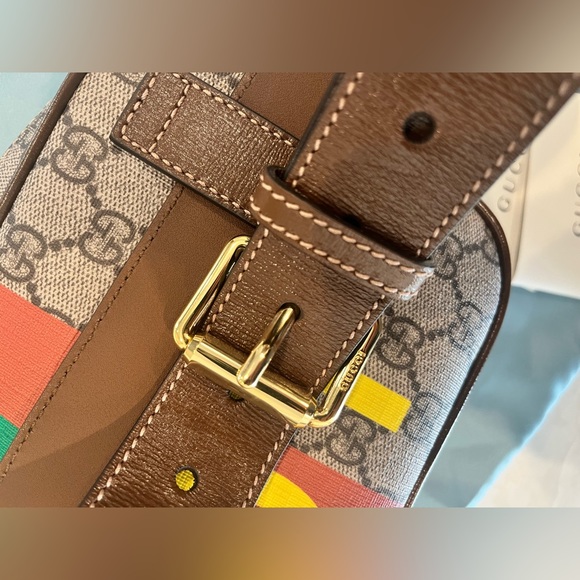 100% Authentic Gucci Belt Bag with dust bag and cards. Limited Edition - Picture 4 of 8